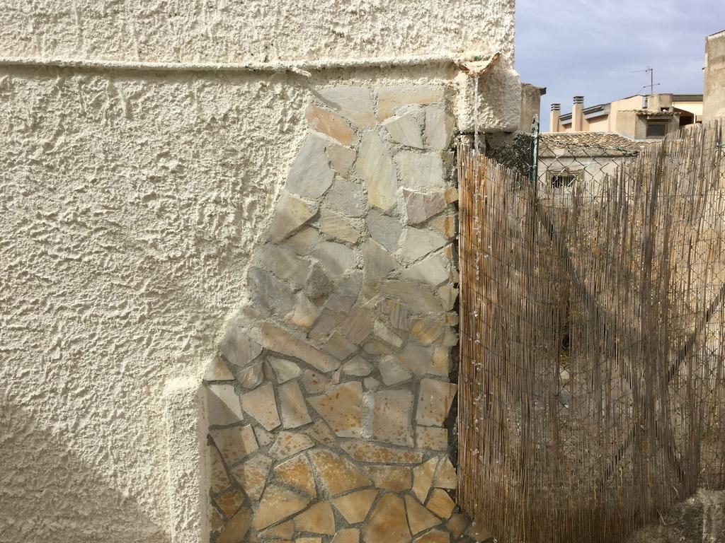 הוילה נוטו Case Vacanze Le Rose מראה חיצוני תמונה