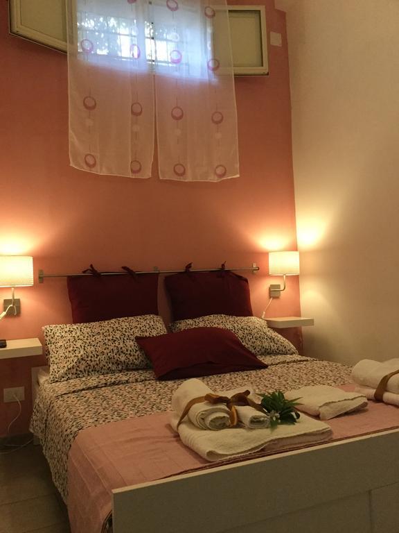 הוילה נוטו Case Vacanze Le Rose מראה חיצוני תמונה
