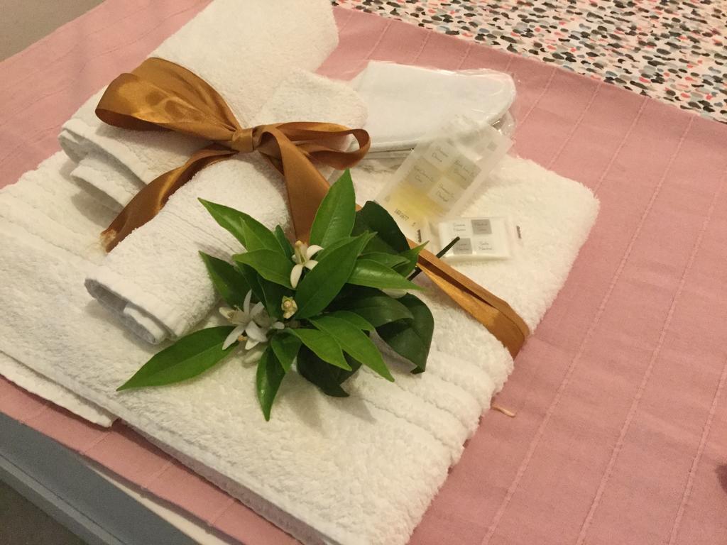 הוילה נוטו Case Vacanze Le Rose מראה חיצוני תמונה