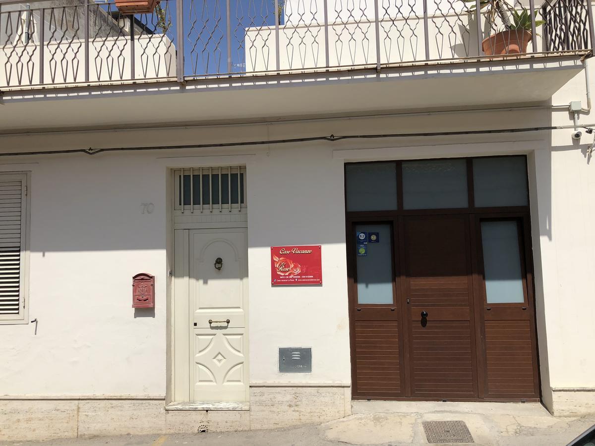 הוילה נוטו Case Vacanze Le Rose מראה חיצוני תמונה